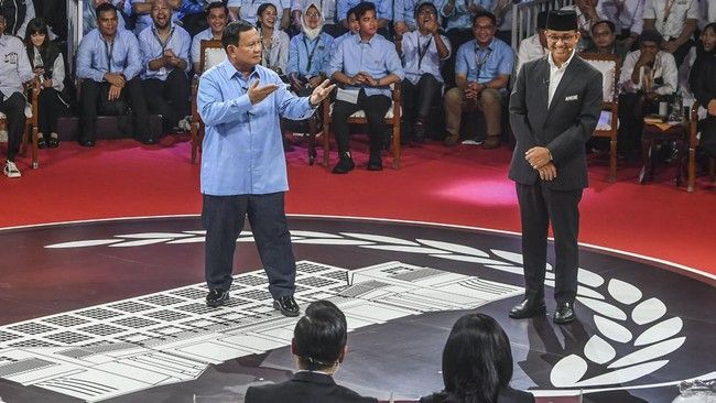 Disindir Prabowo Soal Polusi Jakarta Salahkan Angin, Anies Sentil Balik: Bicara Pakai Data Bukan Fiksi