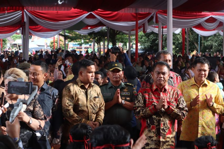 Perayaan Natal Oikumene 2023 di Sergai, Bupati Ajak Semua Pihak Tingkatkan Pelayanan Masyarakat