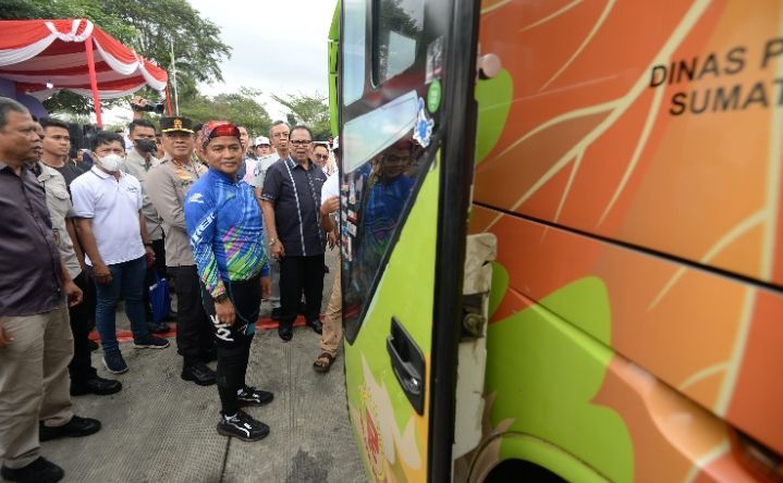 Pj Gubernur Sumut Lepas 1.200 Peserta Mudik Gratis