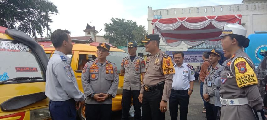 Pastikan Keamanan Kendaraan Jelang Nataru, Dishub Kota Binjai Bersama Polres Binjai Lakukan Ramp Check