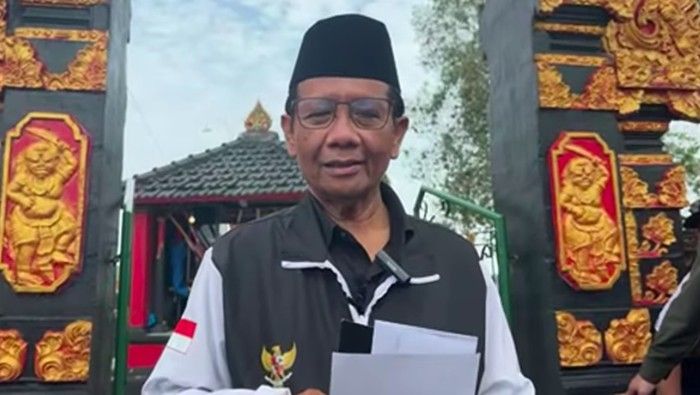 Ini Alasan Mahfud MD Harus Serahkan Langsung Surat Pengunduran Diri ke Jokowi