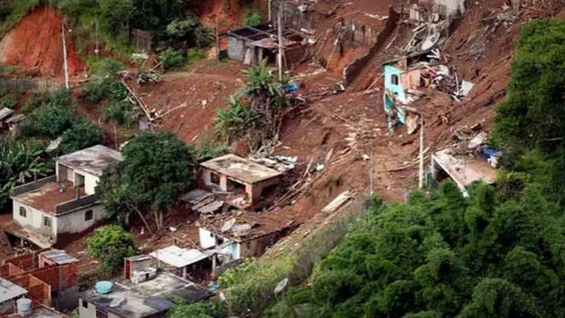 18 Orang Tewas dan 30 Luka-luka dalam Peristiwa Tanah Longsor di Kolombia