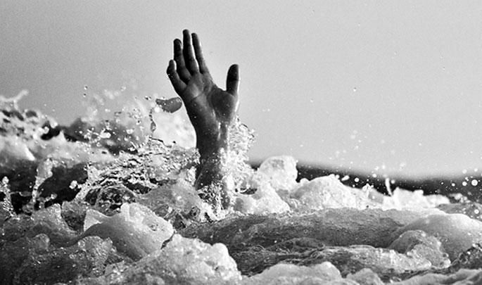 8 Pelajar Asal Limapuluh Kota Tenggelam di Pantai Air Manis Padang, 2 Ditemukan Meninggal Dunia