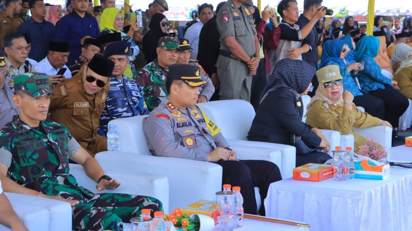 Kapolres Labuhanbatu Hadiri Pembukaan Musabaqah Tilawatil Qur'an Hadist (MTQ) dan Festival Seni Qasidah Tingkat Kabupaten