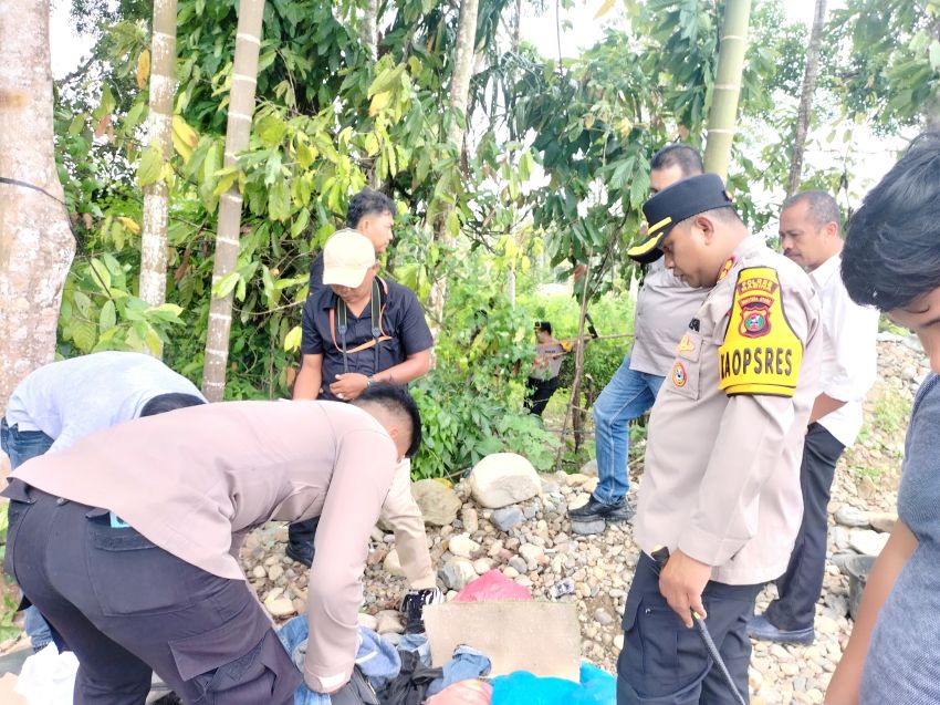 Penertiban PETI Kotanopan, Kapolres Madina Temukan Alat Hisap Sabu
