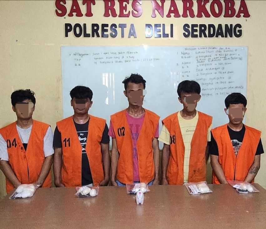 Lima Kurir Narkoba Tertangkap di Bandara Kualanamu, Kapsul Sabu 1,2 Kg Diselipkan di Celana Dalam