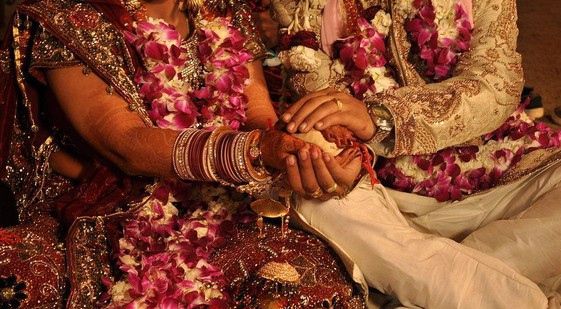 Pria di India Nikahi Ibu Mertuanya Usai Istri Meninggal