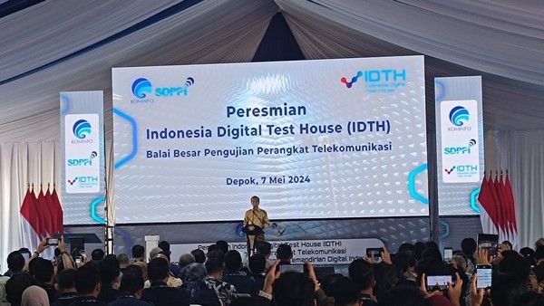 Teknologi-Komunikasi Didominasi Impor, Jokowi Sebut Desifit Dagang Rp 30 Triliun