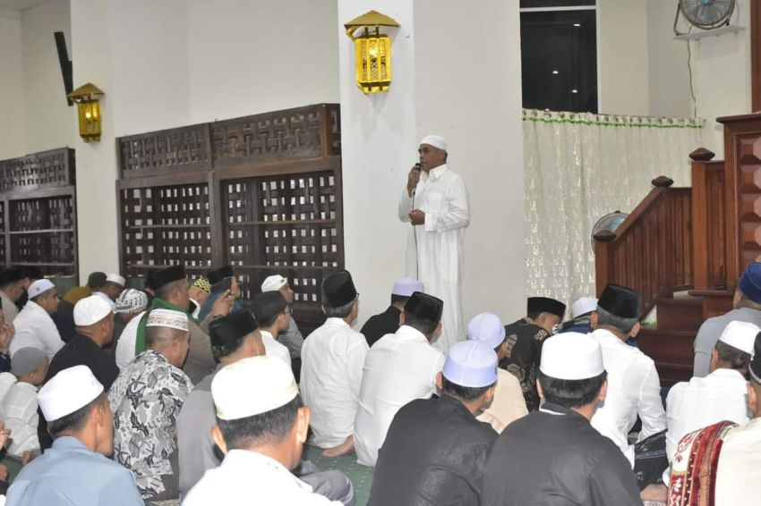 Bupati Madina Shalat Idul Adha di Masjid Agung Nur Ala Nur