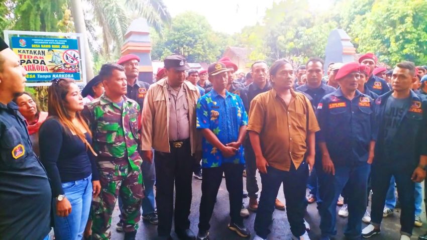 GRIB Jaya Sumut dan Warga Namorube Julu Deklarasi Anti Narkoba, Rukun Sembiring: Kami Dukung TNI-Polri dan Pemerintah