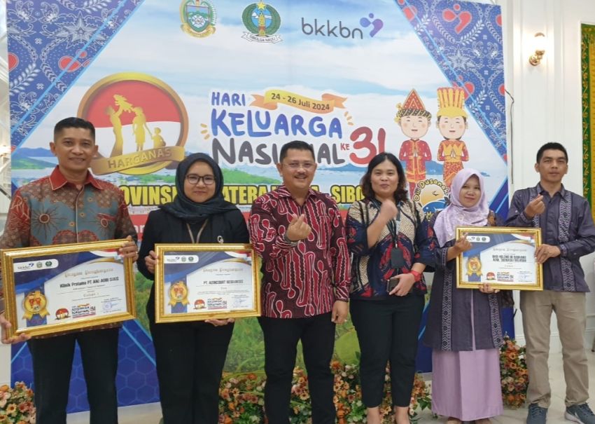 Tujuh Penghargaan Untuk Tapsel Pada Giat Harganas ke-31 Sumut