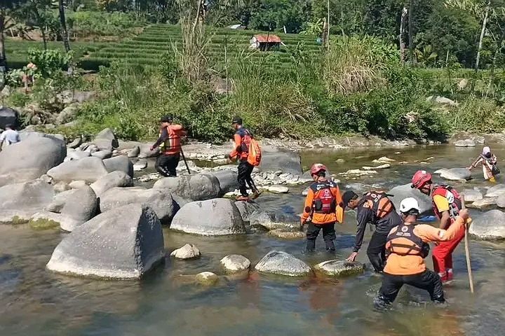 Seorang Pencari Ikan Di Sungai Lumeneng Dilaporkan Hilang 