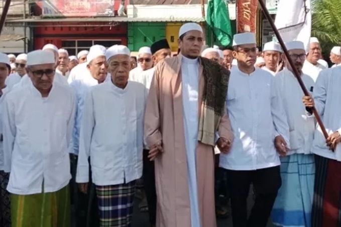 Jalin Silaturahmi Dengan Ulama dan Warga, Rizal Bawazier Hadiri Khaul Bawang Kabupaten Batang