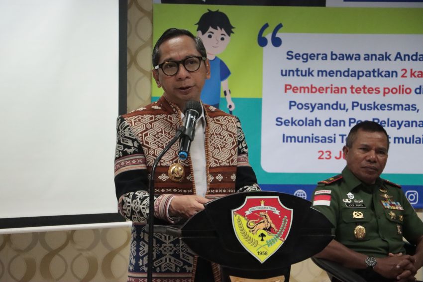 Pj Gubernur NTT Launching PIN Polio Tingkat Provinsi NTT Tahun 2024