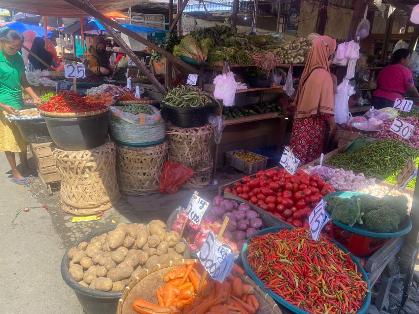 Turun Dalam, Harga Cabai Merah Sentuh 25 Ribu Per Kg