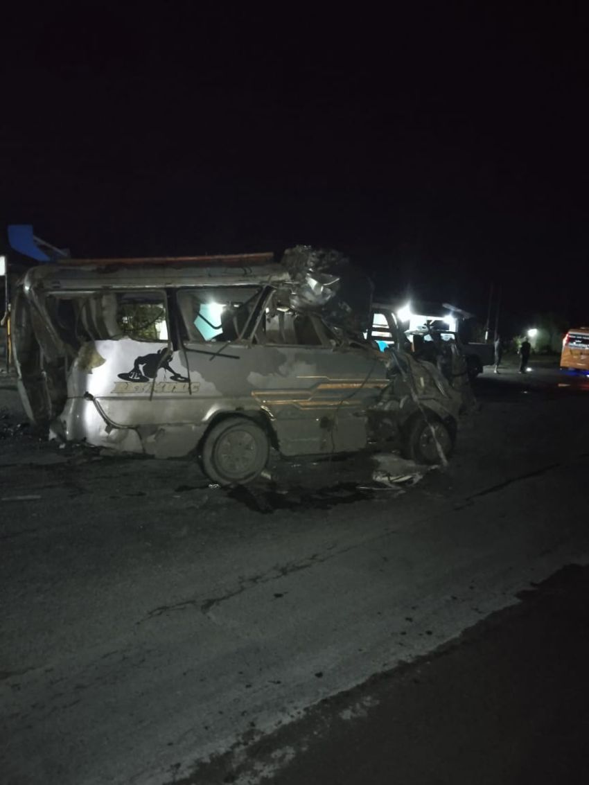 Tabrak Belakang Truk di Sergai, Sopir Mobil Penumpang Remuk dan Tewas di TKP