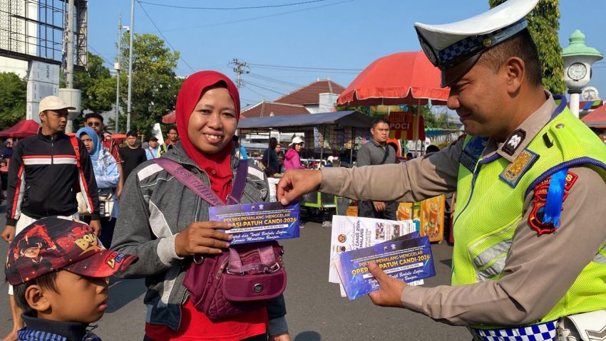 Tidak Menggunakan Helm Masih Mendominasi Pelanggaran Dalam Operasi Patuh Candi 2024 Polres Pemalang