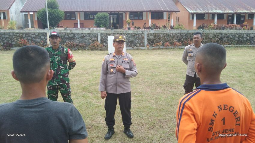 Kapolsek Sukaramai Berikan Semangat Dan Atensi Khusus Kepada Anggota Paskibra Kecamatan Kerajaan