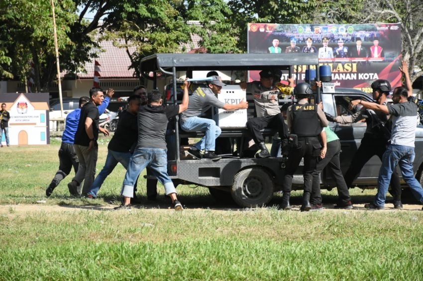 Menjelang Pilkada, Polres Langsa Gelar Simulasi Sistem Pengamanan Kota