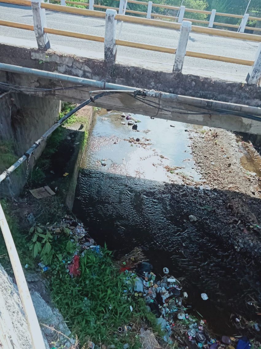 Tumpukan Sampah di Dekat Kantor Balai Desa Sodongbasari Dikomplain Warga