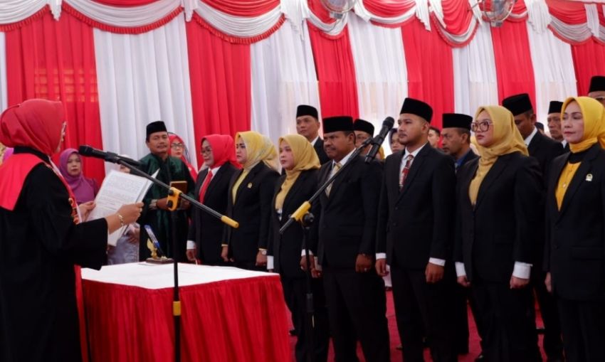 30 Anggota DPRD Padangsidimpuan Periode 2024 - 2029 Resmi Dilantik, Ini Namanya