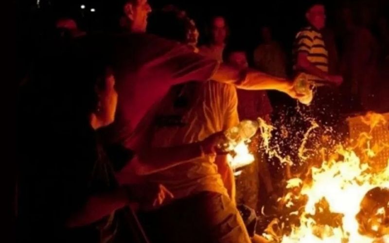 Medan Geger ! Sepasang Kekasih  Bakar Diri di Rumah Kos Jadi Sorotan