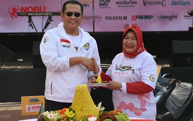 MPR Merayakan HUT Ke-79 dan Hari Konstitusi dengan Fun Walk dan Fun Run