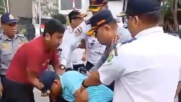 Satpam Dinas P3AKB Sumut yang Dikeroyok Petugas Dishub Medan Lapor Polisi