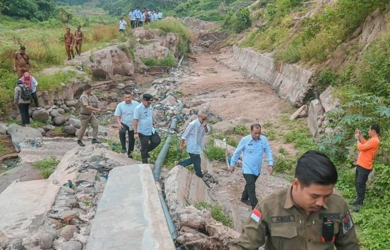 Longsor Ujung Gurap Ungkap Kerentanan Infrastruktur, Pj Wali Kota Evaluasi