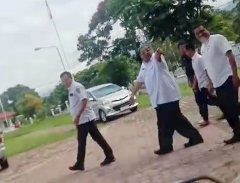 Wakil Bupati Madina Kumpulkan Sejumlah Camat dan Kepala Desa Tanpa Agenda Resmi