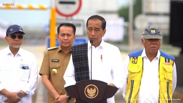 Jokowi Resmikan 2 Ruas Jalan Tol di Sumut