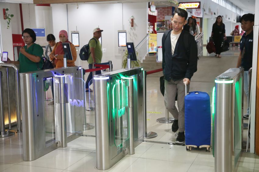 KAI Divre I Sumut Dukung SDGs Dengan Penerapan Face Recognition Boarding Gate