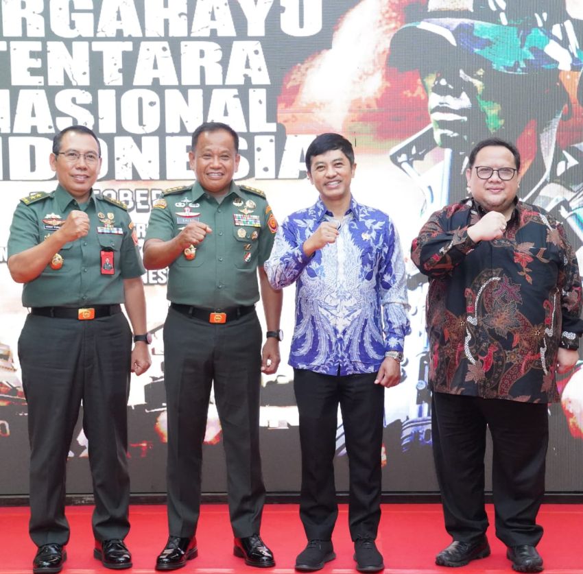 Irjen TNI Buka Pelatihan BHD dan Screening Jantung Bagi Personel TNI