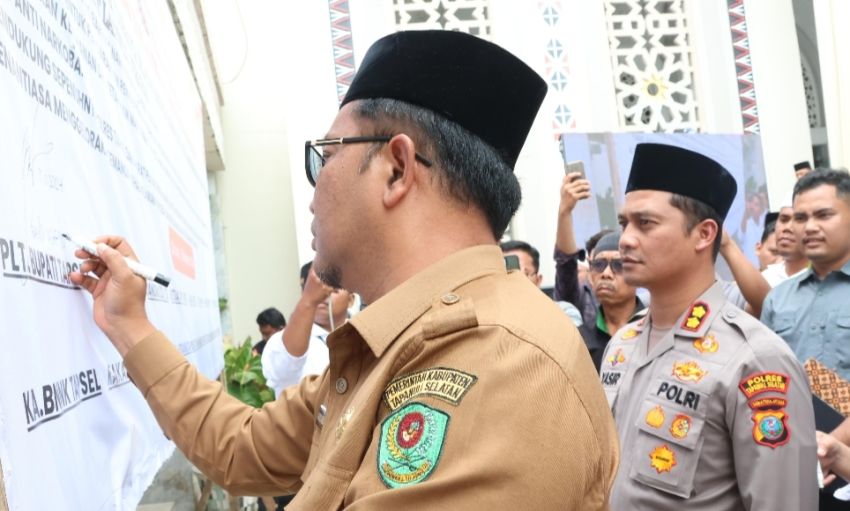 Deklarasi dan Ikrar Jihad Melawan Narkoba Digagas Polres Tapsel