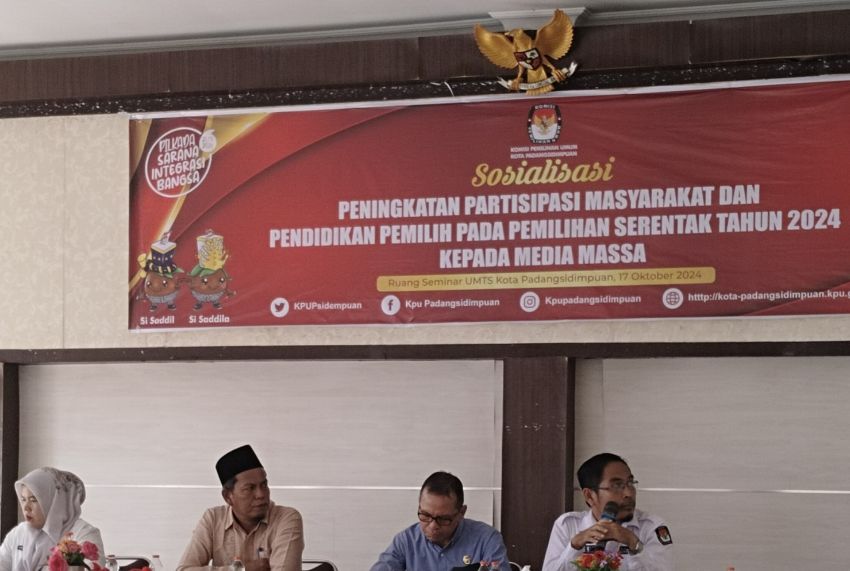 KPU Kota Padangsidimpuan Gelar Sosialisasi Peningkatan Partisipasi Masyarakat Pada Pemilihan Serentak 2024 ke Media Massa