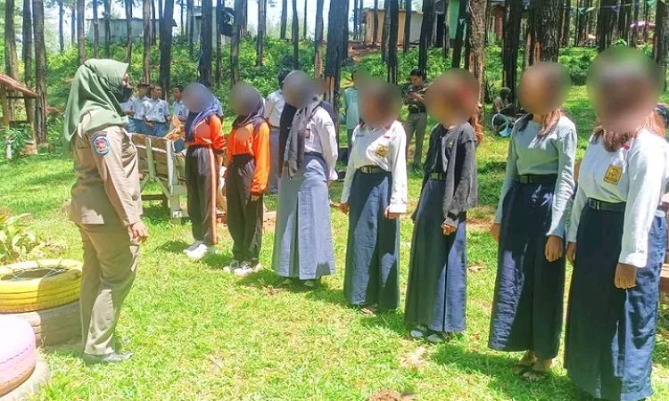 Heboh... Tinggalkan Pelajaran Puluhan Pelajar di Pemalang, Ramai - ramai Bolos Sekolah 