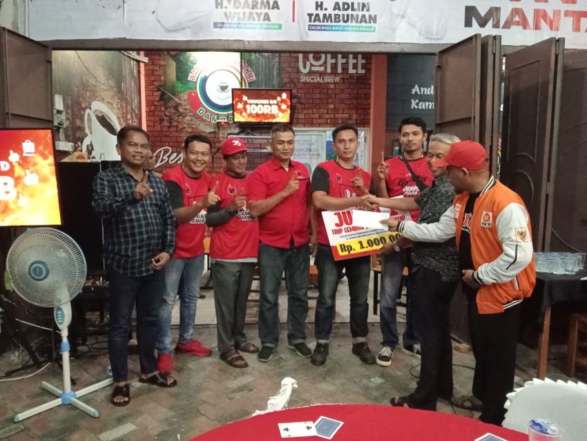 Nobar Pra-Piala Dunia dan Turnamen Trup di Sekber Dambaan: Semangat Solidaritas Menuju Kemenangan Paslon Dambaan di Pilkada Sergai