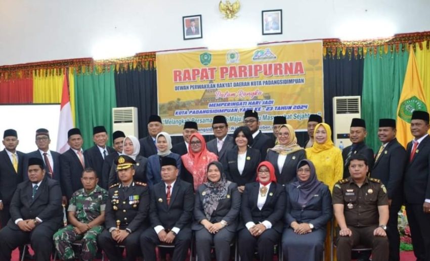 Rapat Paripurna DPRD rangka Peringatan HUT Kota Padangsidimpuan ke-23