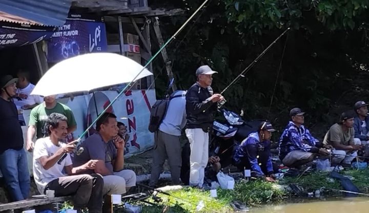 Pemancing Mania Meriahkan Lomba Pancing Gembira Bersama Tim Silet