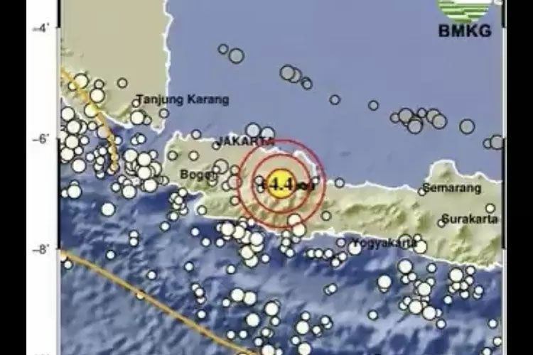 Gempa Sumedang M 4,4, Rumah Warga di Desa Margamukti Rusak Parah