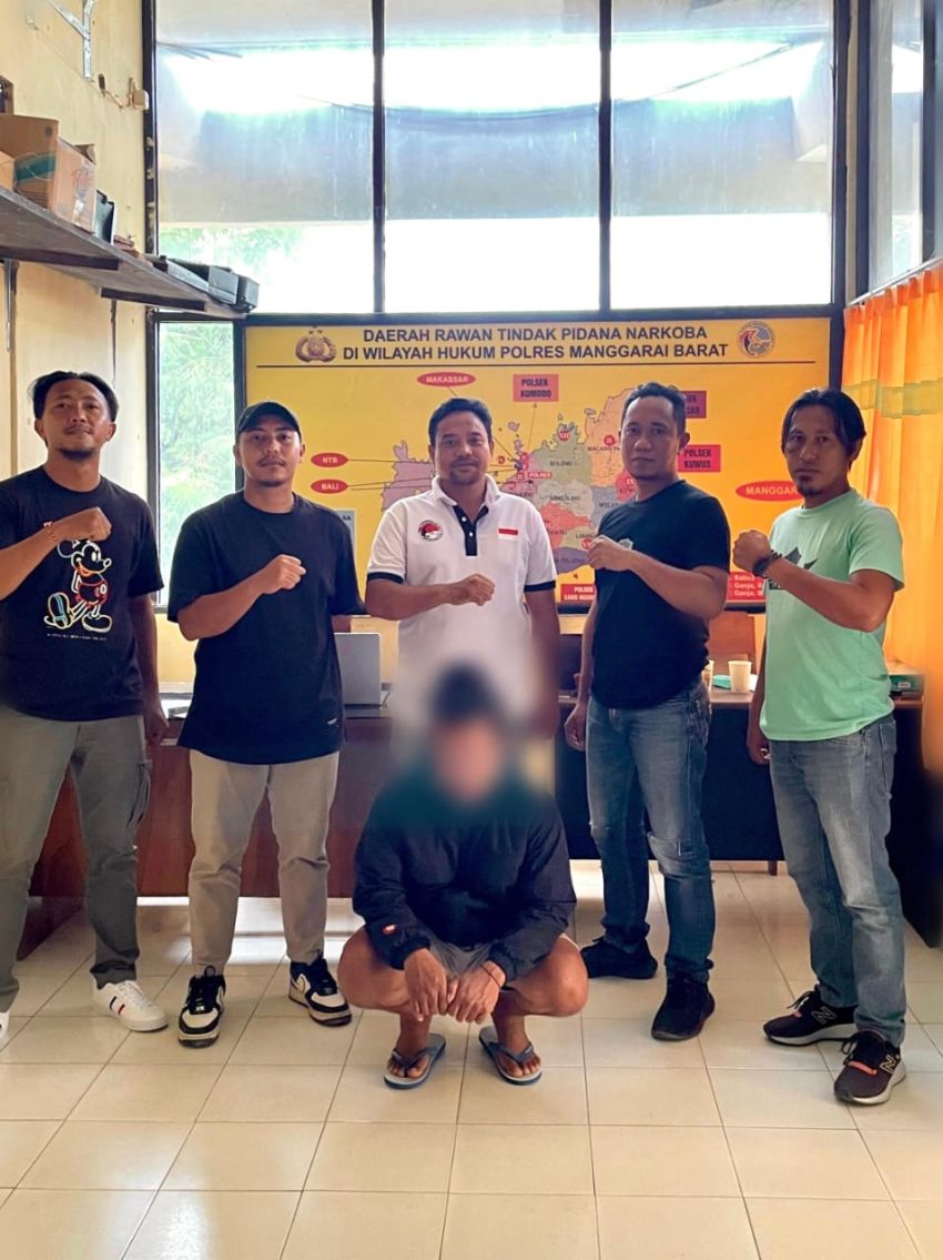 Pemuda Asal Ndoso Mabar Ditangkap Polisi karena Membawa Narkoba