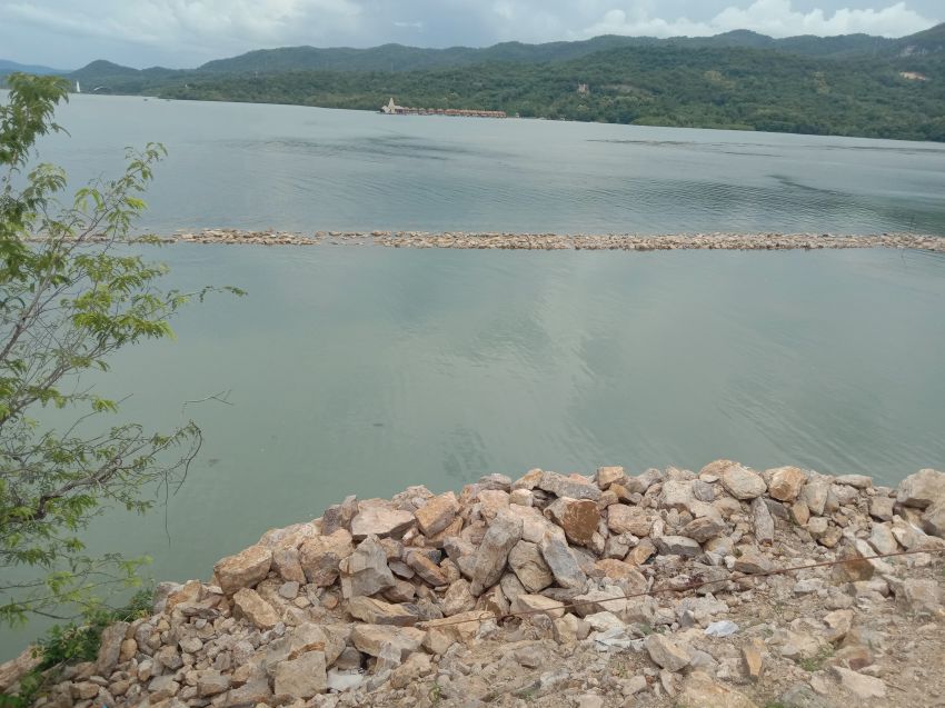 Pagar Laut Mawatu Resort di Luar Lokasi yang Berizin, KKP Akan Tindak Tegas
